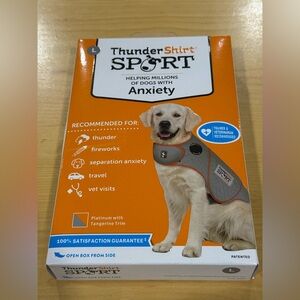 Thundershirt Sport Dog Anxiety Jacket Platinum, Size Large (41-64lb) New Sealed.